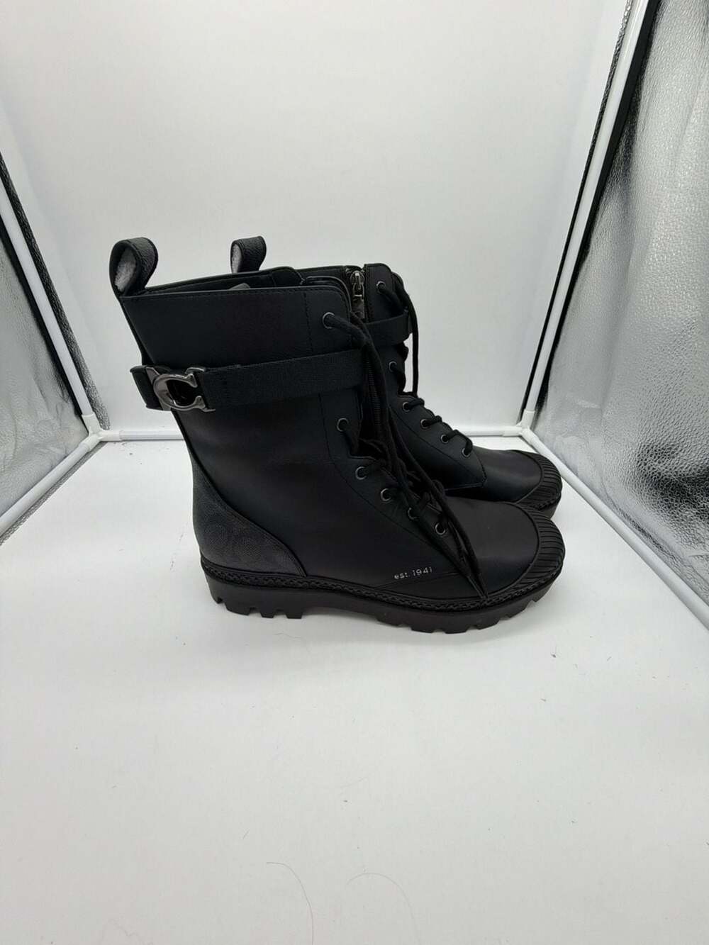Coach Tucker Boot With Signature Canvas Size 9.5D US, EUR 42.5.